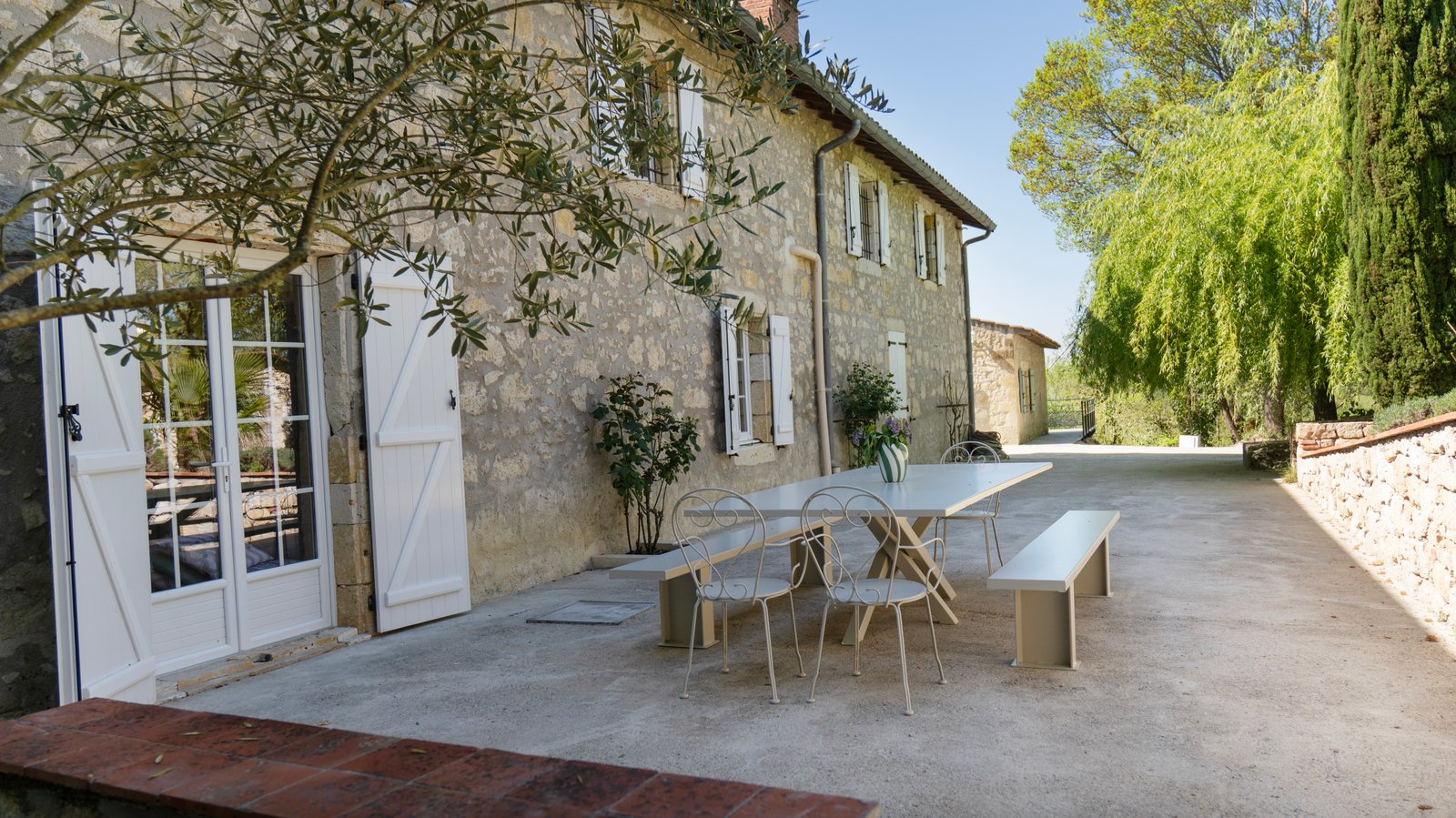 Terrasse Domaine des Acacias